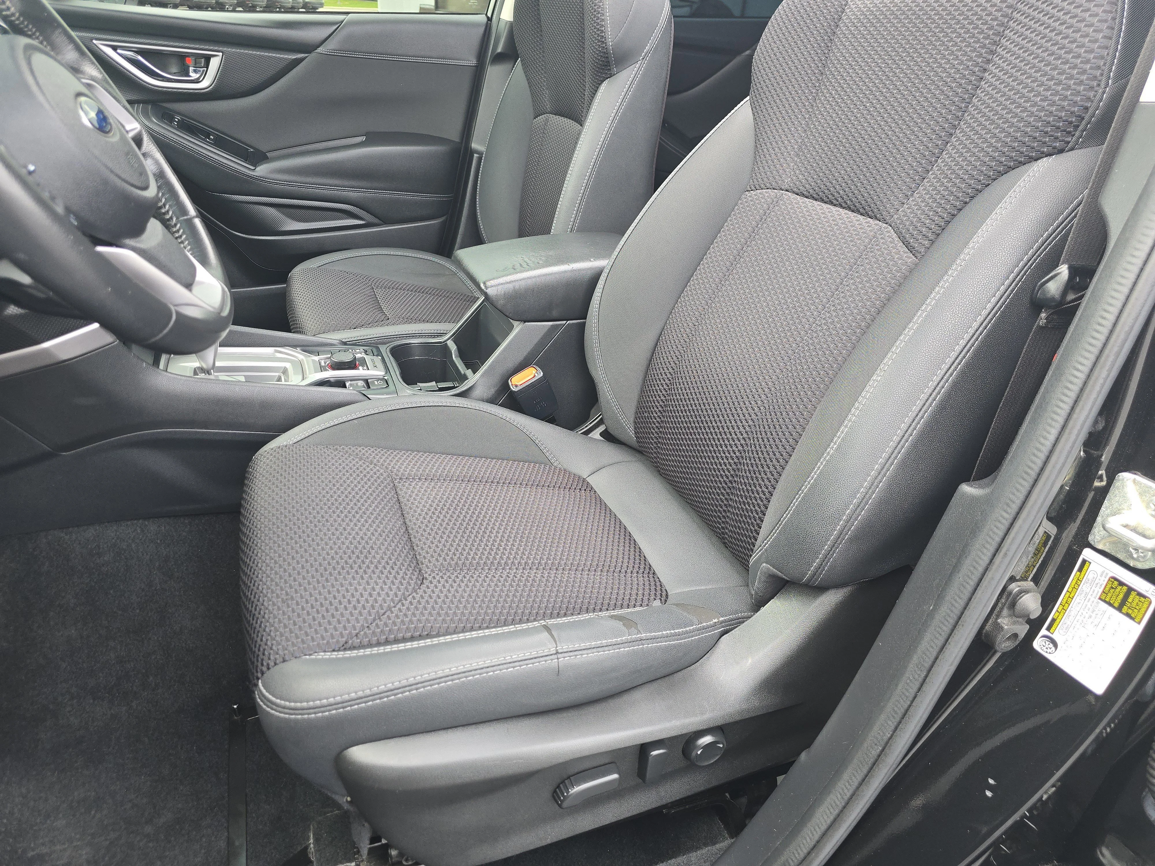 Used 2021 Crystal Black Silica Subaru Premium image 20