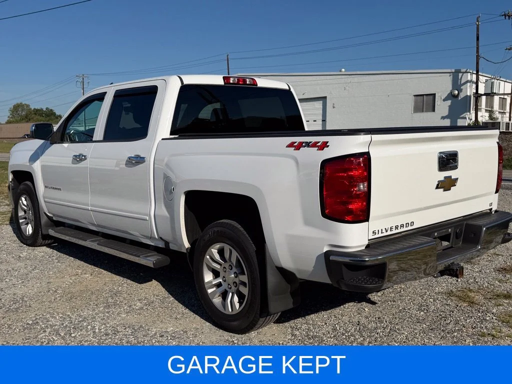 Used 2018 SUMMIT WHITE Chevrolet LT image 7