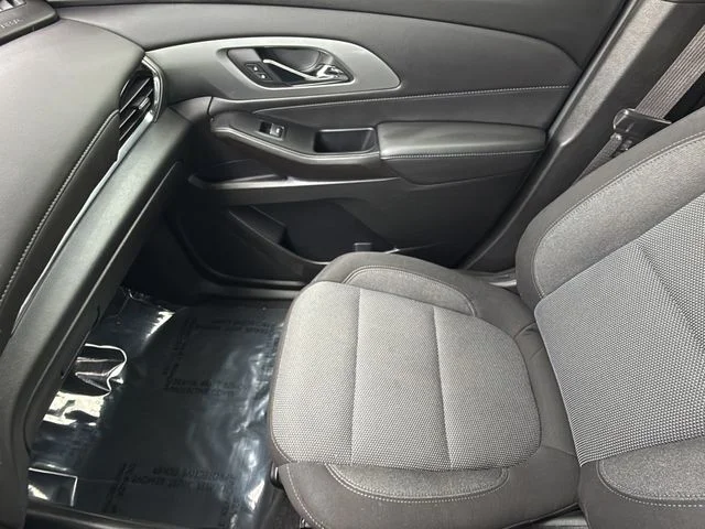 Used 2023 White Chevrolet LT image 27