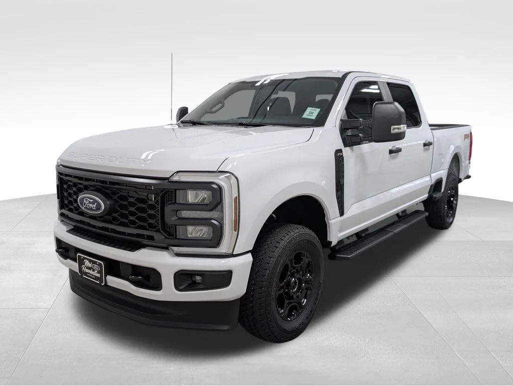New 2026 Oxford White Ford F-250® XL image 19
