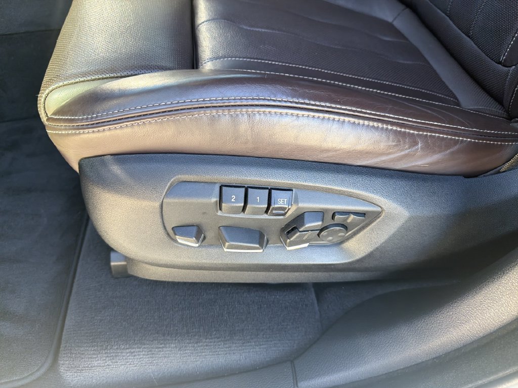 2016 BMW X5 xDrive50i - Photo 26
