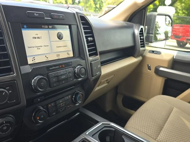 Used 2018 Red Ford XLT image 26