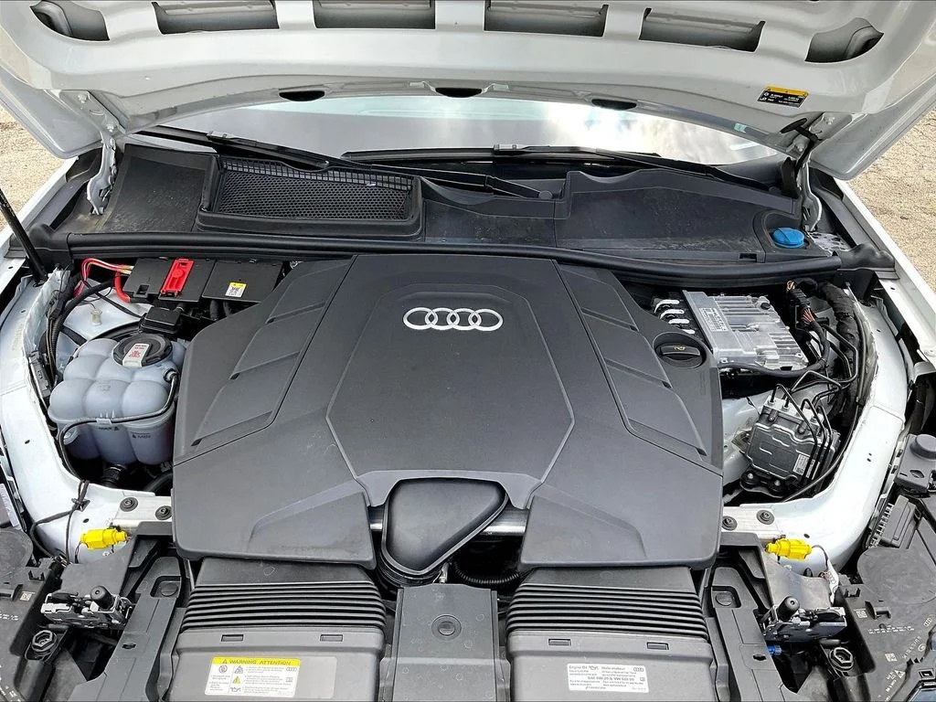 Used 2023 Glacier White Audi 55 Premium Plus image 31