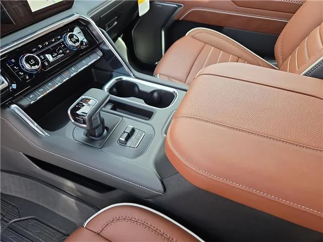 New 2026 Glacier White Tricoat GMC Denali Ultimate image 20