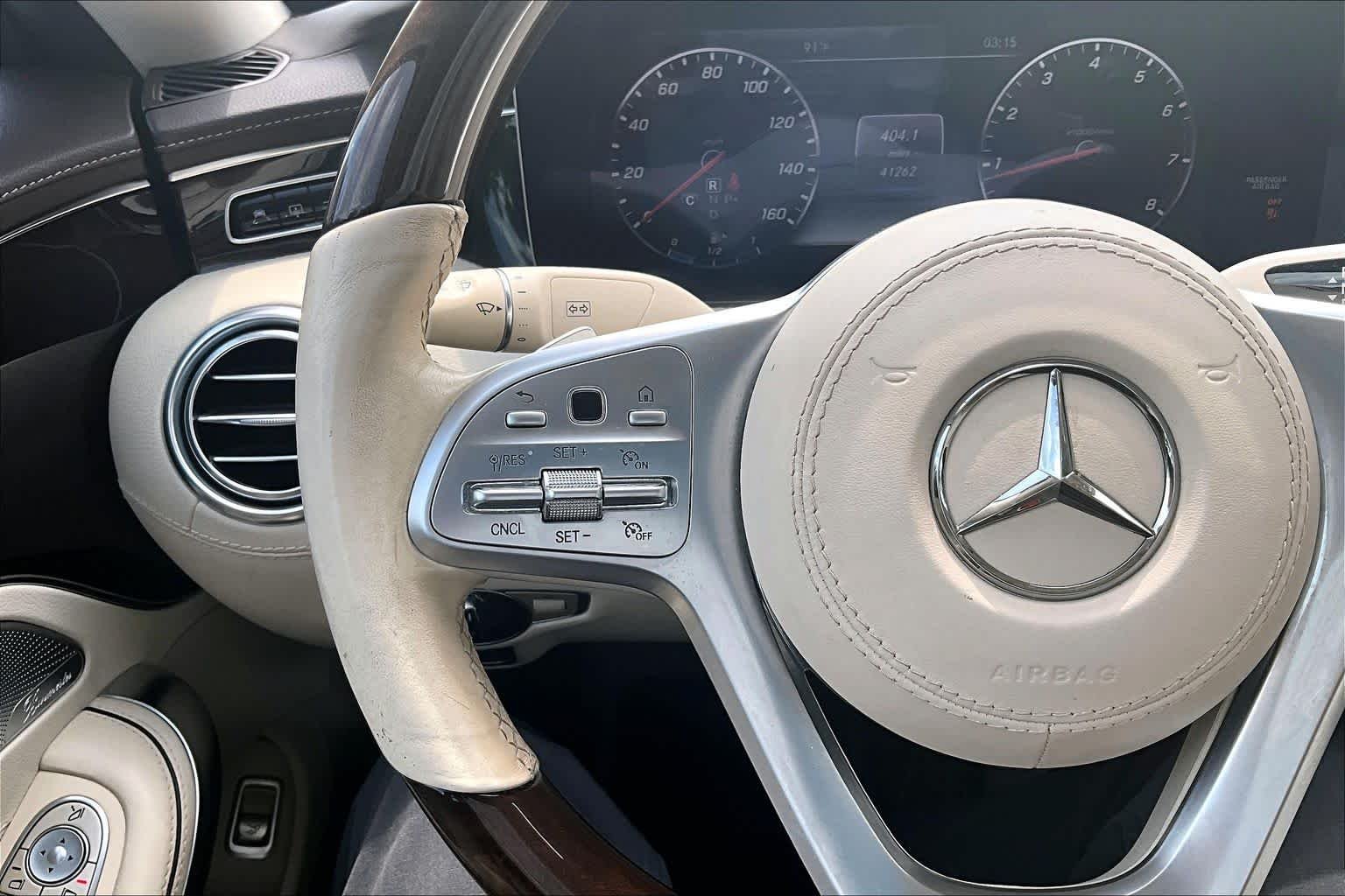 Used 2019 designo Diamond White Mercedes-Benz S 560 image 24