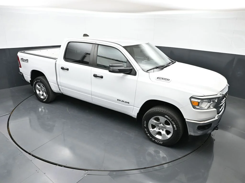 Used 2023 White Ram Big Horn/Lone Star image 42