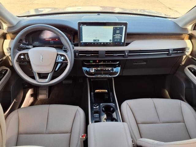 New 2024 Whisper Blue Lincoln Grand Touring image 29