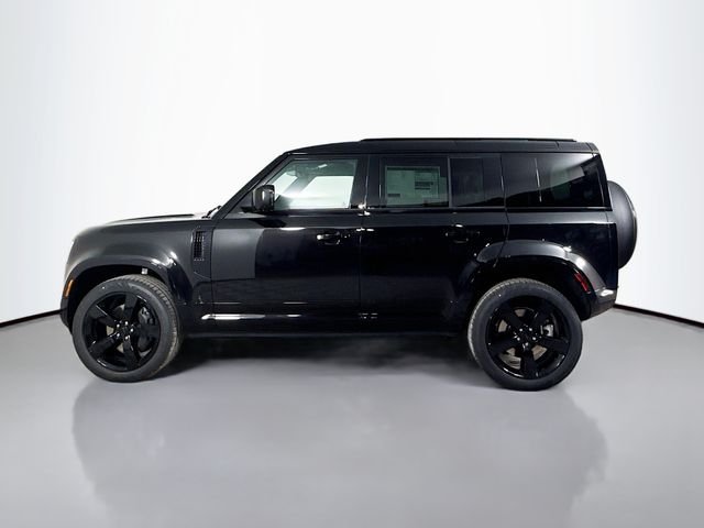 New 2026 Santorini Black Land Rover X-Dynamic SE image 8