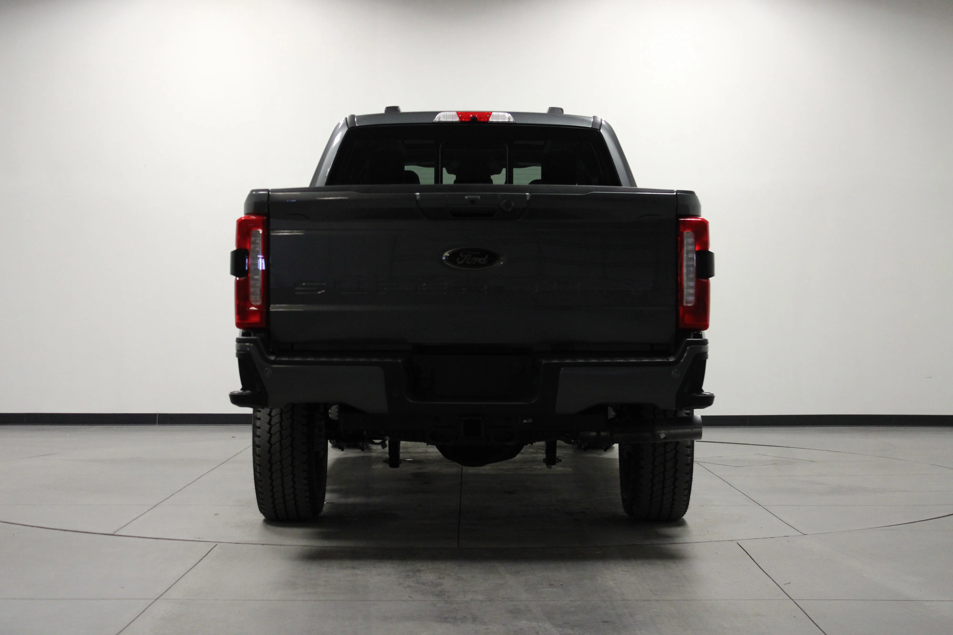 New 2026 Carbonized Gray Metallic Ford F-250® Lariat® image 5