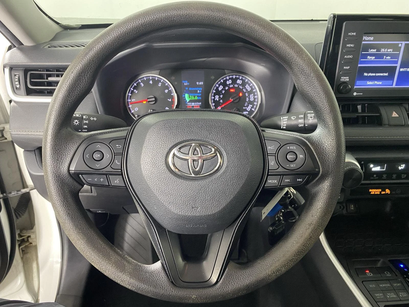 Used 2021 Super White Toyota LE image 13