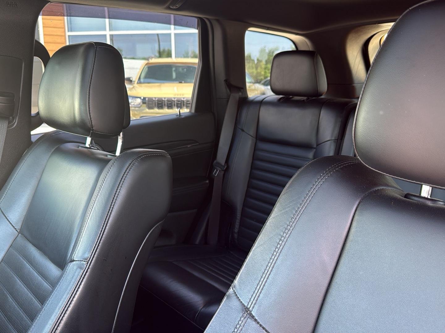 Used 2020 Bright White Clearcoat Jeep Limited X image 20