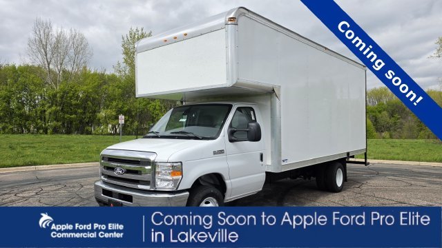 New 2027 Oxford White Ford Base image 7