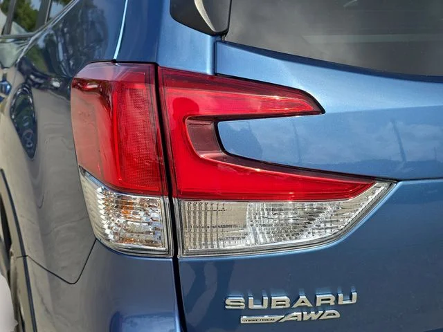 Used 2021 Blue Subaru Premium image 7
