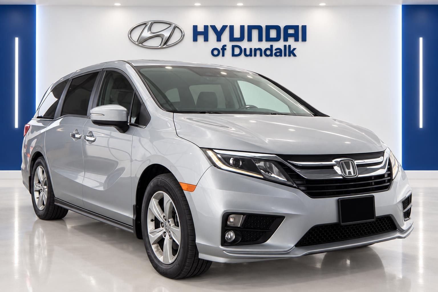 Used 2019 Gray Honda EX-L image 3