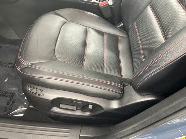 Used 2024 Polymetal Gray Metallic Mazda 2.5 S Carbon Edition image 14