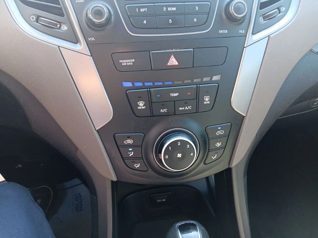 Used 2015 Twilight Black Hyundai Base image 20