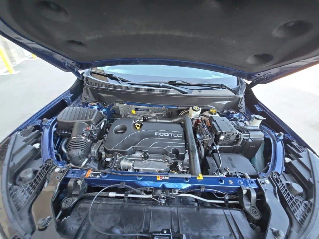 Used 2022 MARINE METALLIC GMC SLE image 30