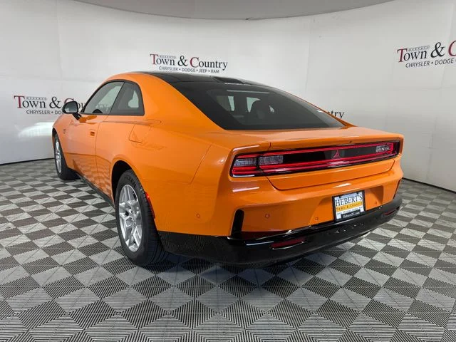 2025 Dodge Charger Daytona R/T - Photo 11