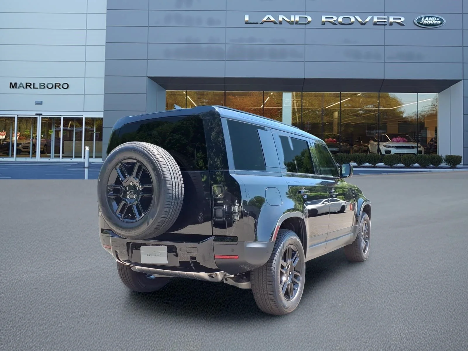 New 2026 Santorini Black LAND ROVER S image 2