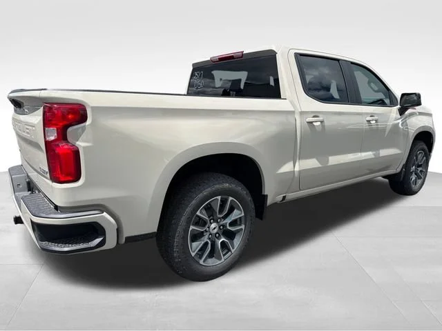 New 2026 White Sands Chevrolet RST image 6