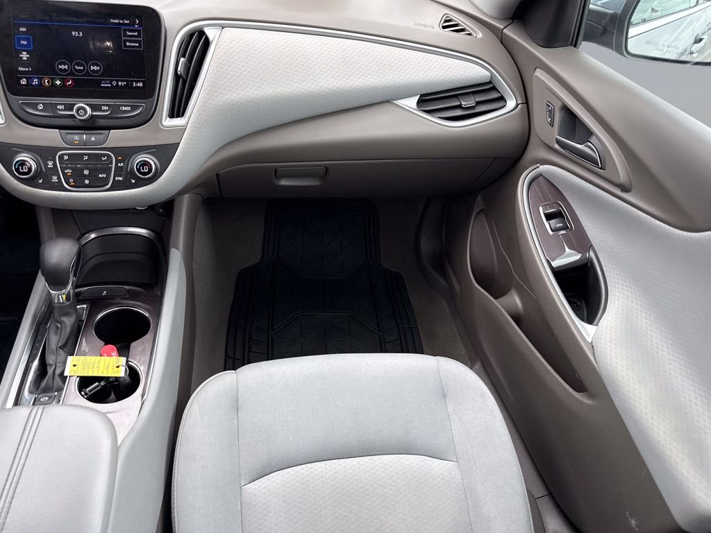 2023 Chevrolet Malibu 1LT - Photo 16