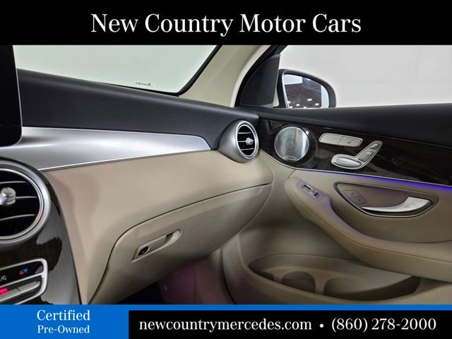 Certified Used 2021  Mercedes-Benz GLC 300 image 28