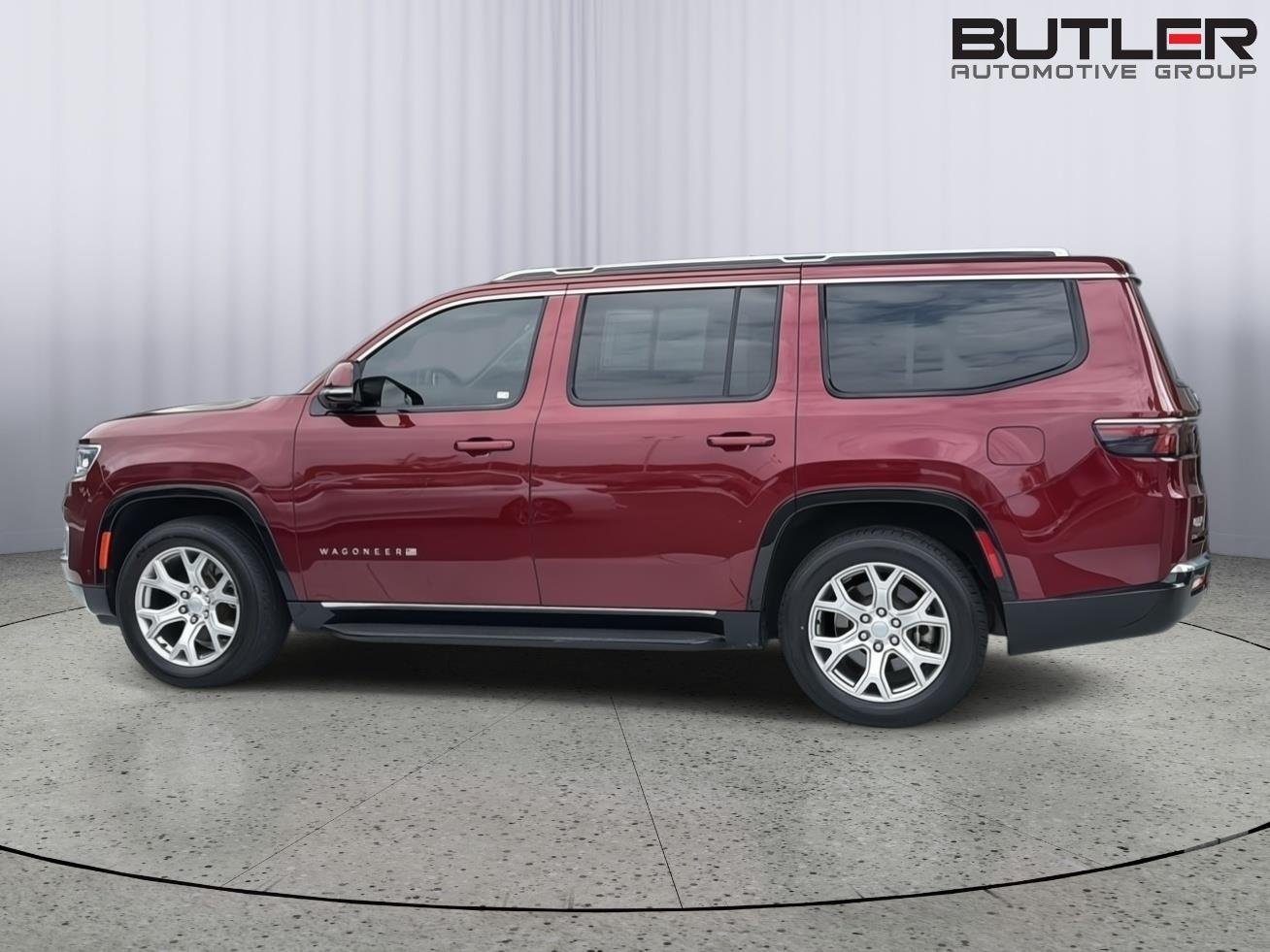 Used 2022 Velvet Red Pearlcoat Jeep Series II image 3