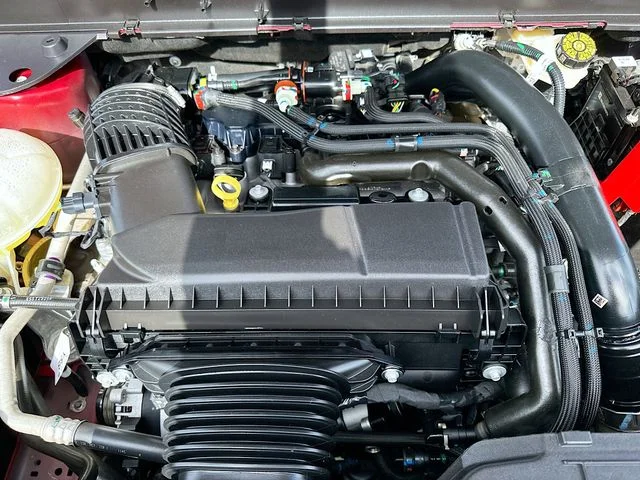 Used 2025 Red Ford Badlands image 28