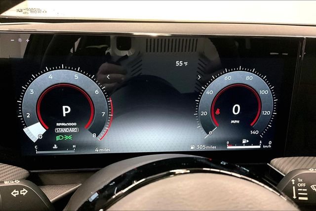 New 2026 Canyon Bronze Nissan SR image 24