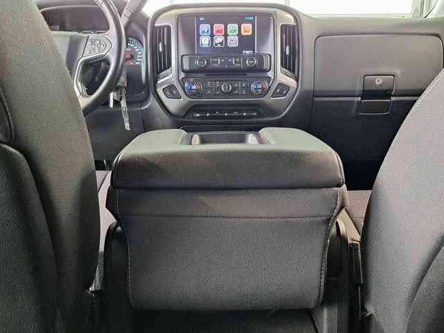 Used 2015 Gray Chevrolet LT image 24