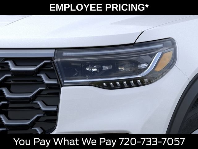 New 2026 Star White Metallic Tri-Coat Ford Platinum™ image 18