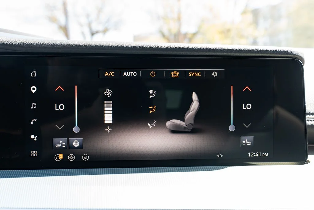 New 2026 Everest White Pearl TriCoat Nissan SL image 17