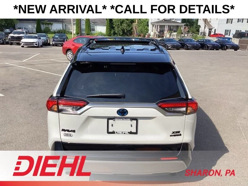 2023 Toyota RAV4 XSE - Photo 8