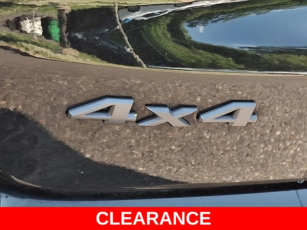 Certified Used 2022 Black Jeep Limited image 30