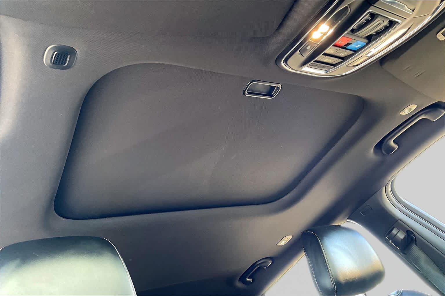 Used 2021 Bright White Clearcoat Jeep Altitude image 13