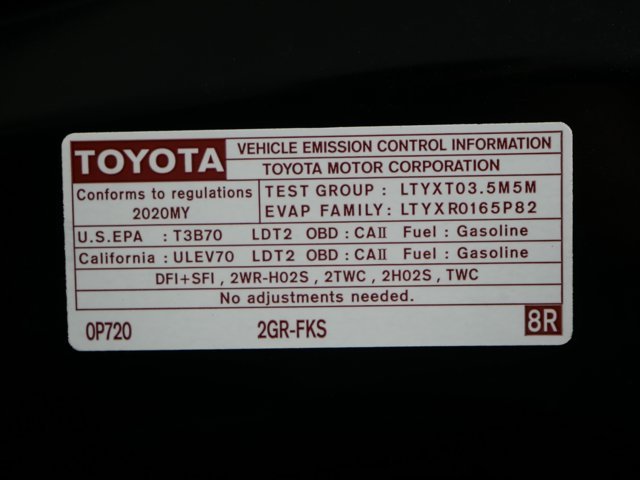 Used 2020 Midnight Black Metallic Toyota LE image 33