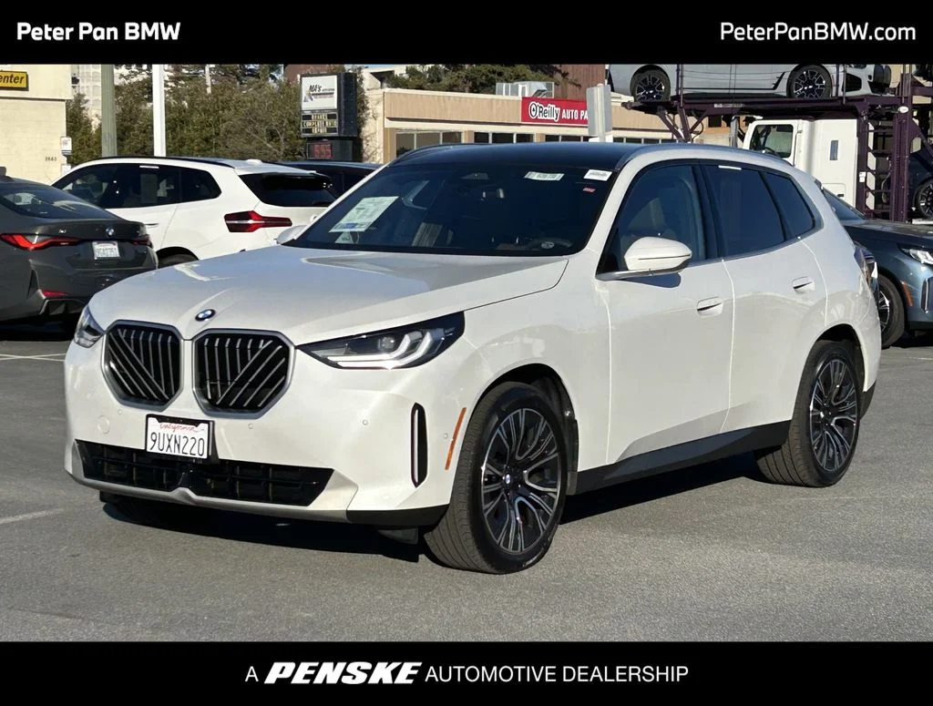 2025 BMW X3 30 XDRIVE's photo