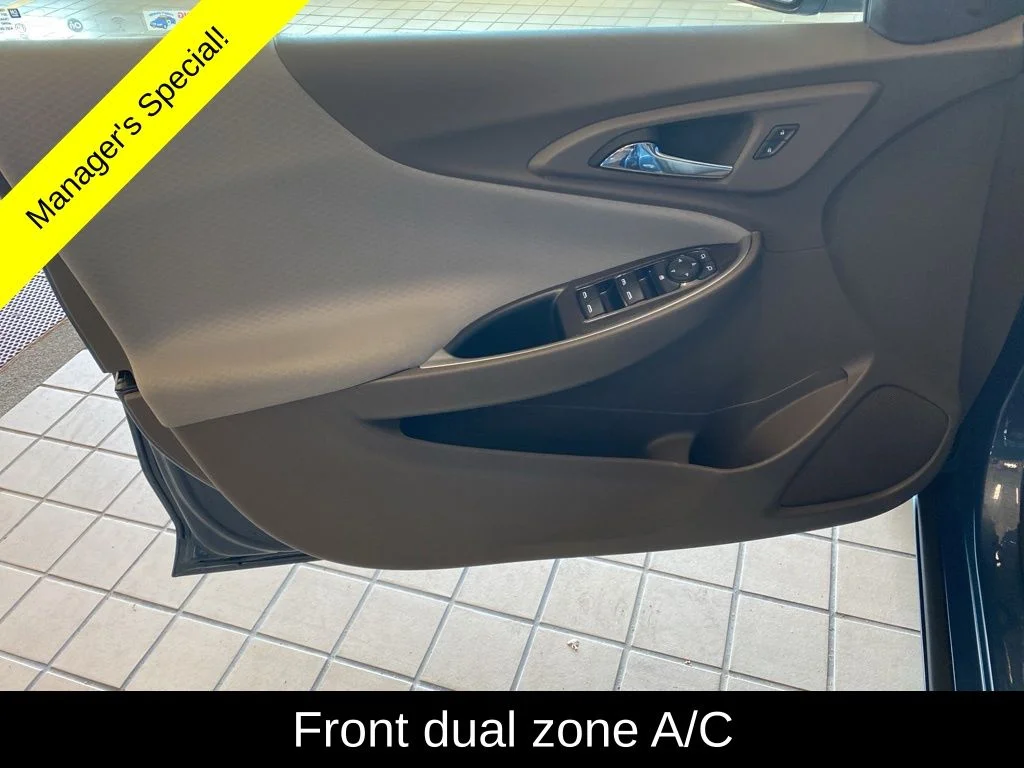 Used 2024 Blue Chevrolet LT image 9