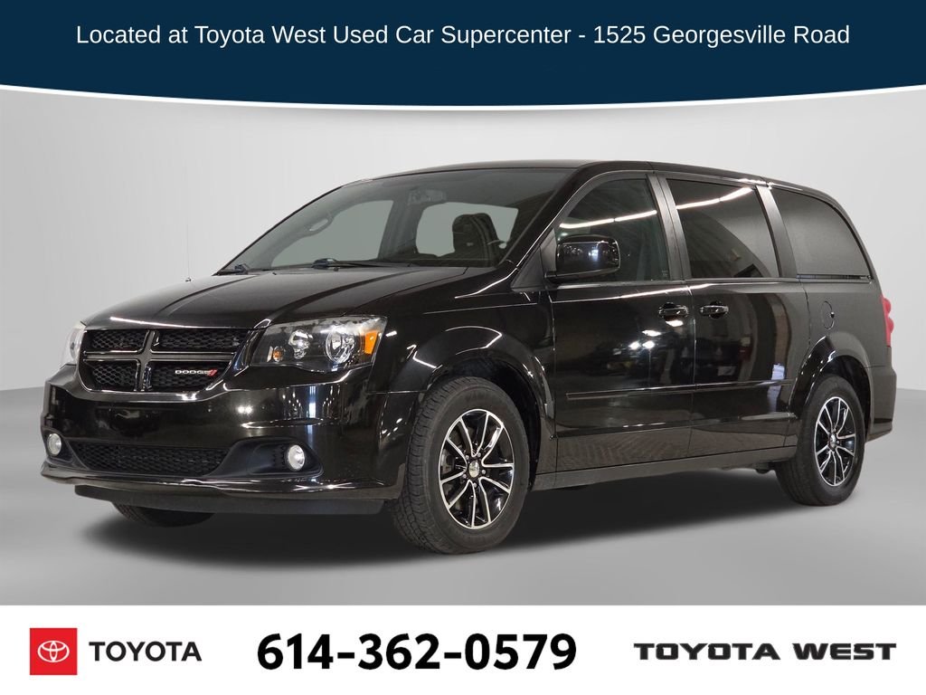 Used 2015 Black Dodge SXT image 1