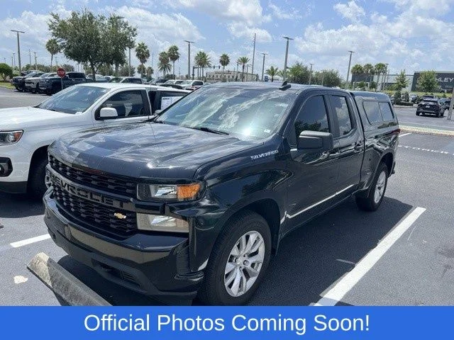 Used 2020 Black Chevrolet Custom image 3
