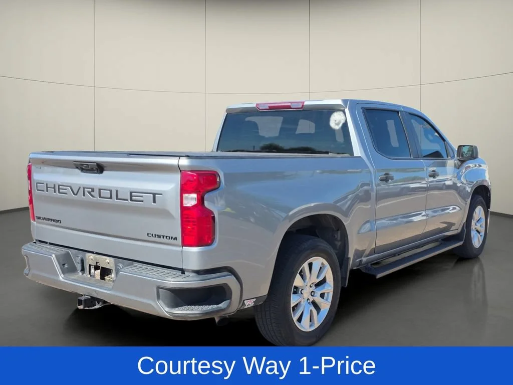 Used 2024 Sterling Gray Metallic Chevrolet Custom image 9