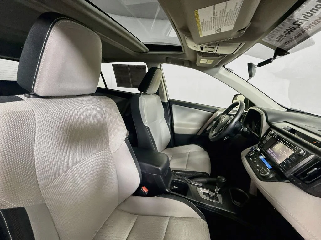 Certified Used 2016 Super White Toyota XLE image 24