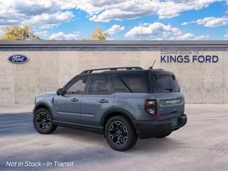 New 2026 Azure Gray Metallic Tri-Coat Ford Outer Banks® image 4