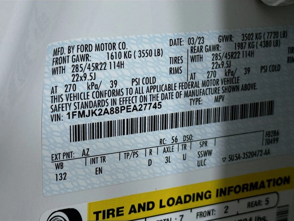 Used 2023 White Metallic Ford Limited image 35