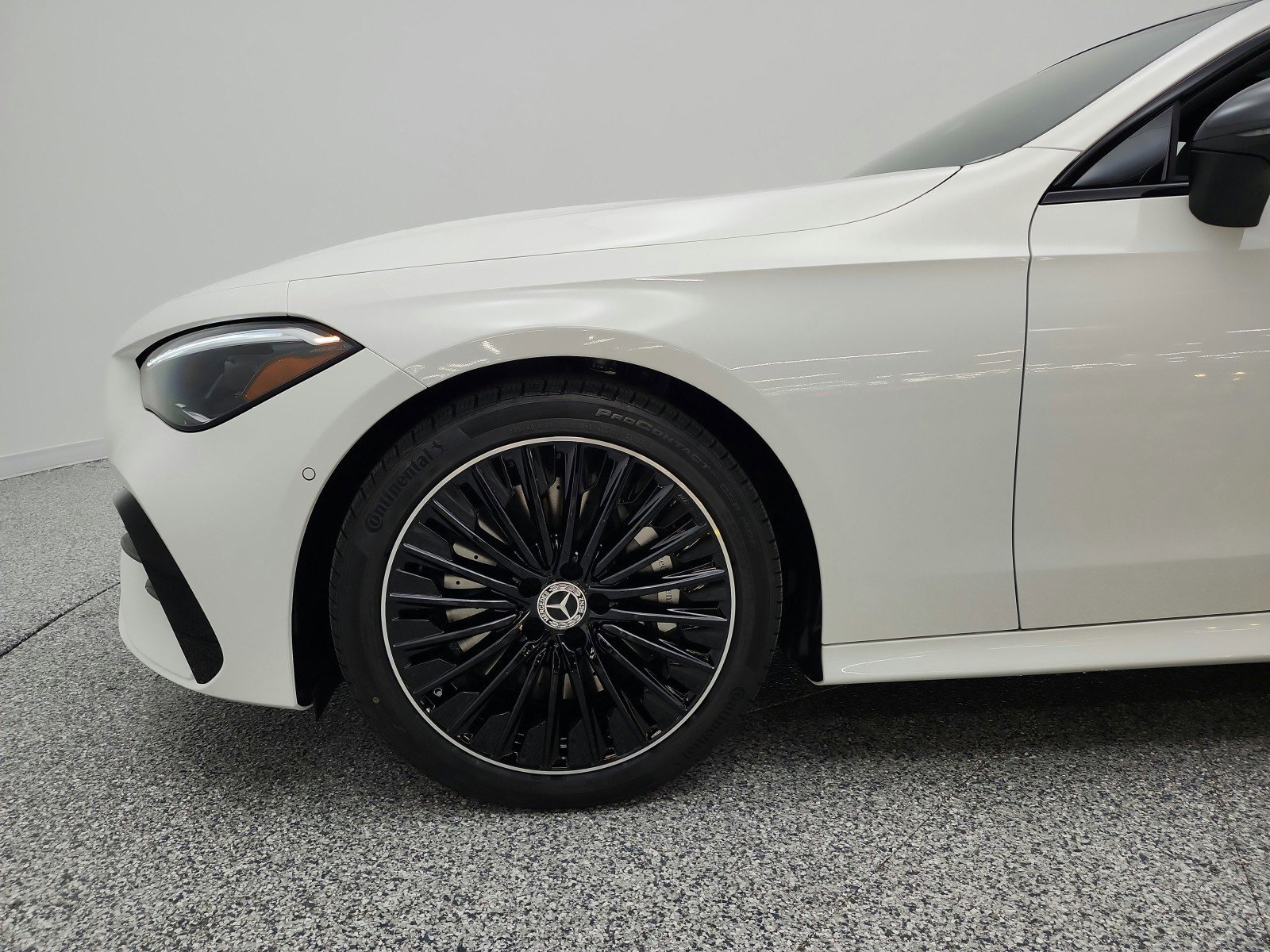 New 2026 Polar White Mercedes-Benz CLE 450 4MATIC® Coupe image 36