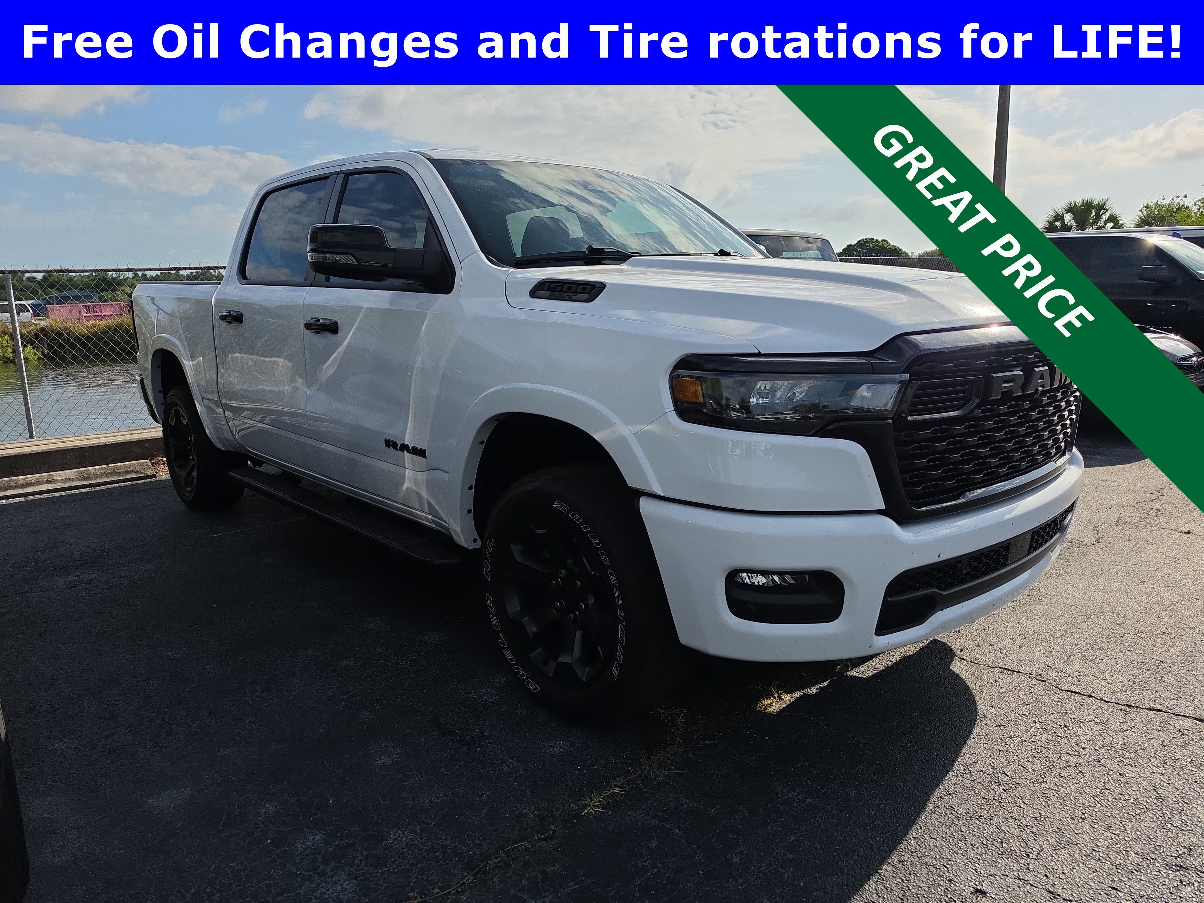 2025 RAM 1500 Big Horn/Lone Star 4x4 Crew Cab 5'7's photo