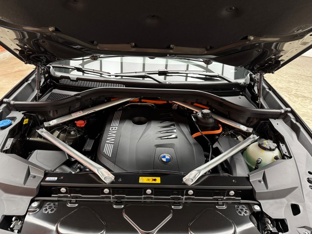 New 2026 Green BMW xDrive50e image 27