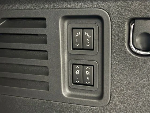 2026 Buick Enclave Preferred - Photo 13