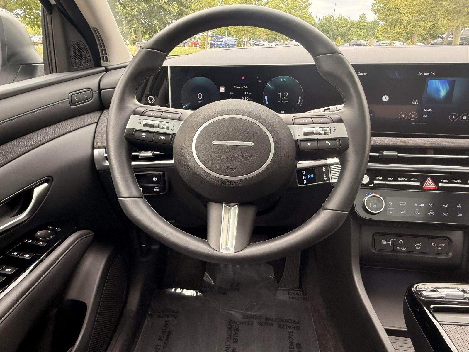 2025 Hyundai Tucson Limited - Photo 25