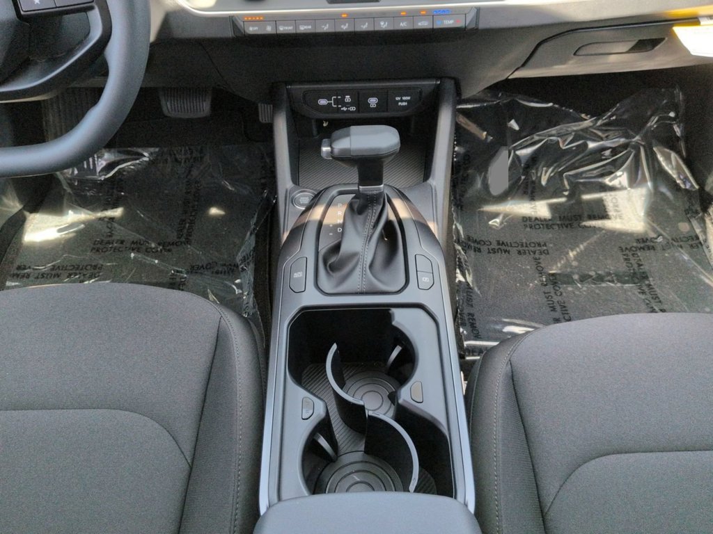 2026 Kia K4 LXS - Photo 22